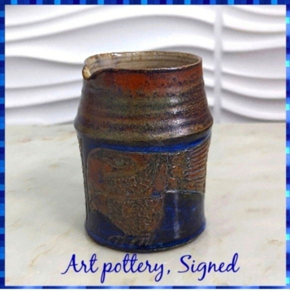 Art Pitcher Signed, Cobalt Blue Bird on Brown Pottery, Hand Crafted - Picture 2 of 9